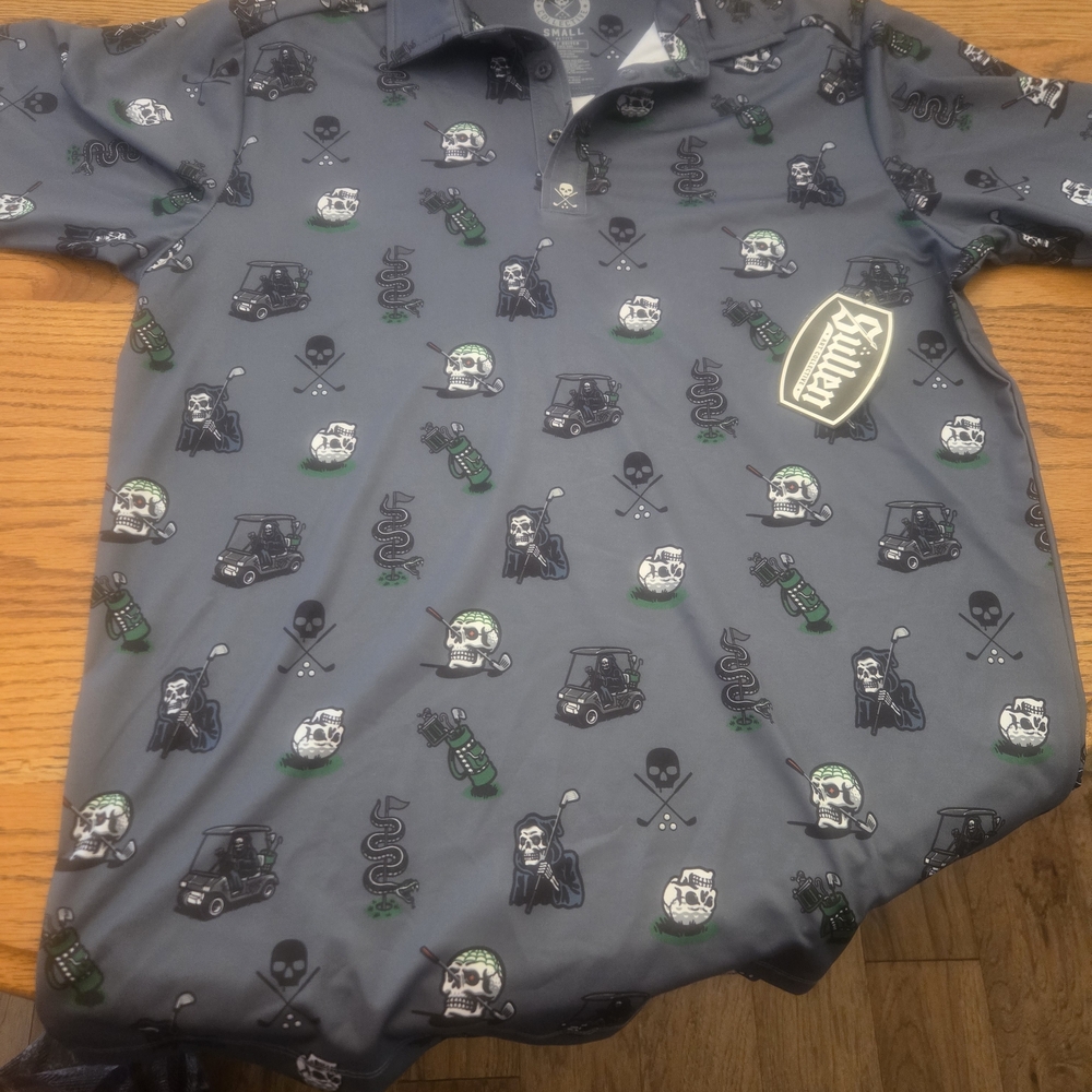Sullen Art Gray Polo with Skull and Crossbones Design